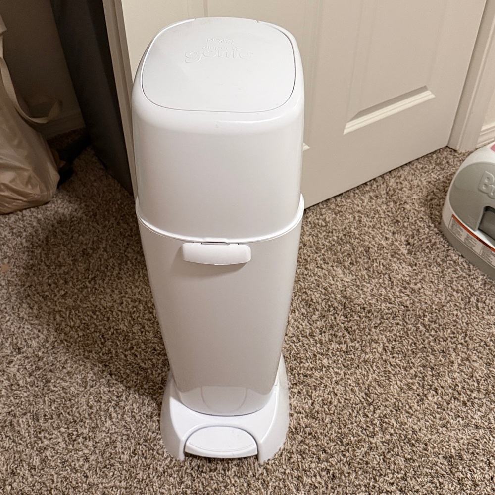 Playtex White Diaper Genie